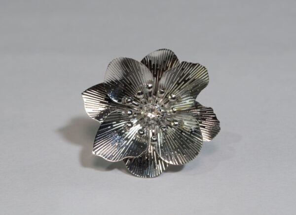 Anillo Acero Flor 8 Pétalos - Imagen 2